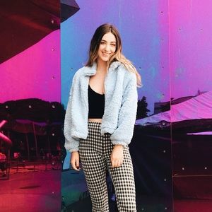 Meet your Posher, Emma